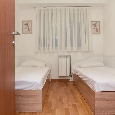 Rentnest Luxe * Skopje