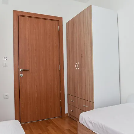 Rentnest Luxe * Skopje